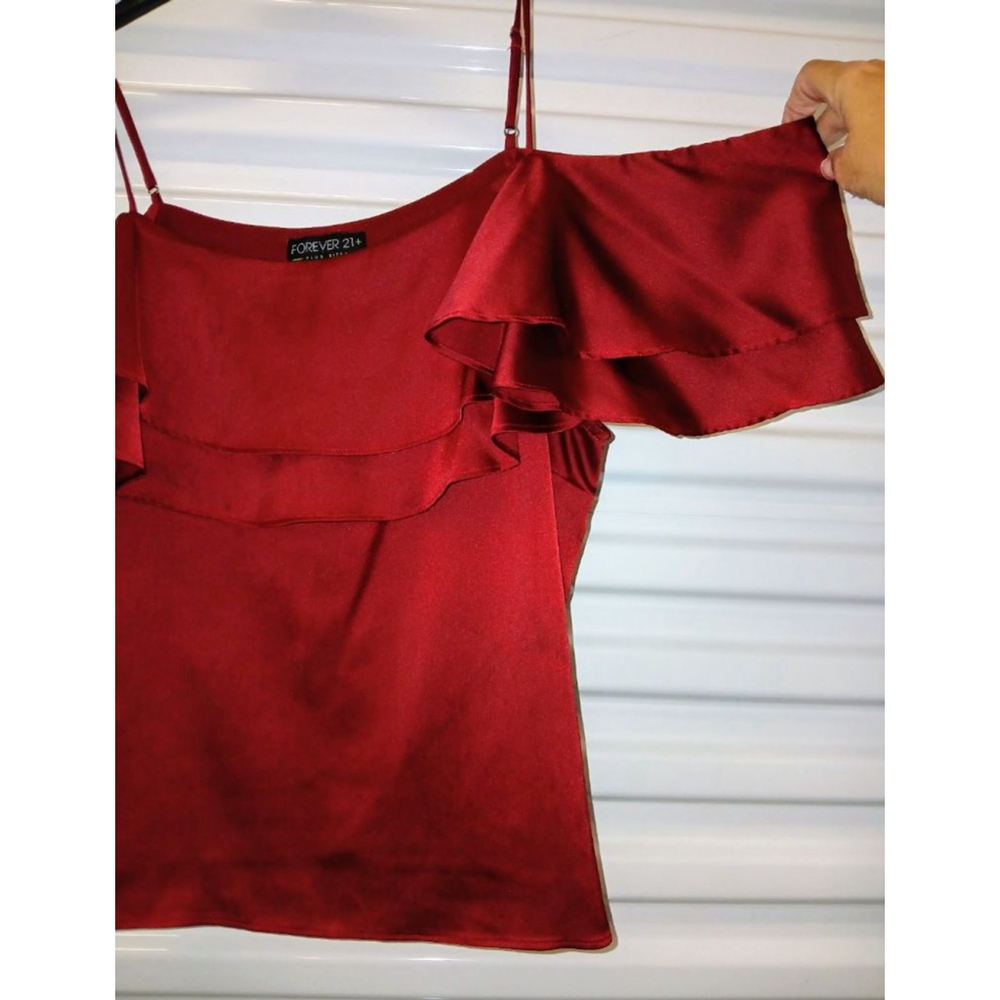 Forever 21 Vibrant Burgundy Satin Off The Shoulder Top Size 2X